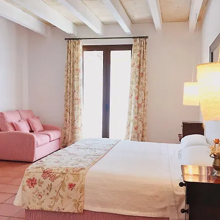 Rural Sant Ignasi מלון 4*